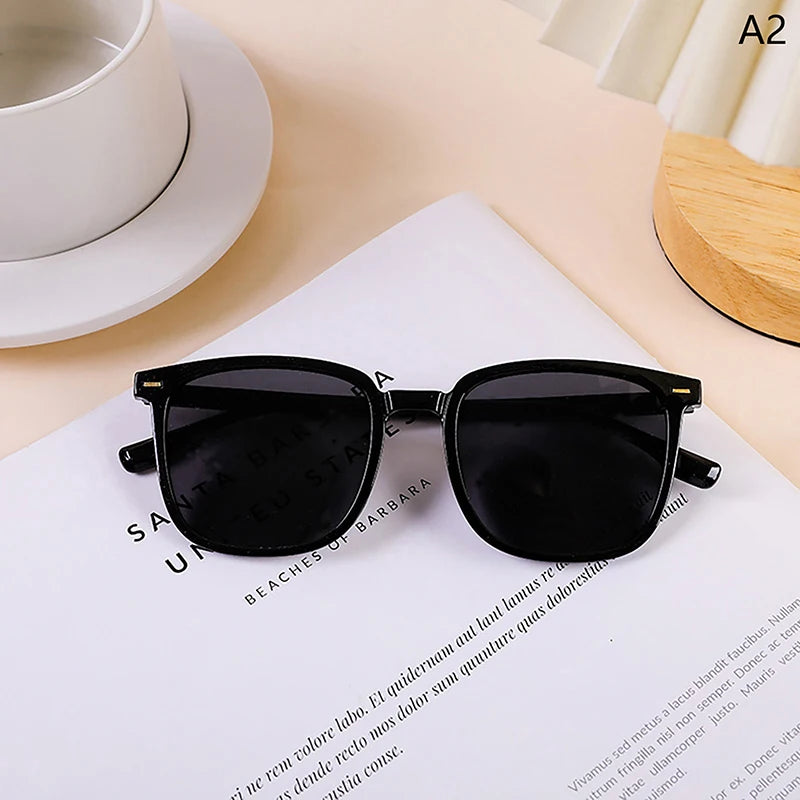 Wall Street Square Sunglasses – Vintage Luxury Unisex Finance Bro Shades